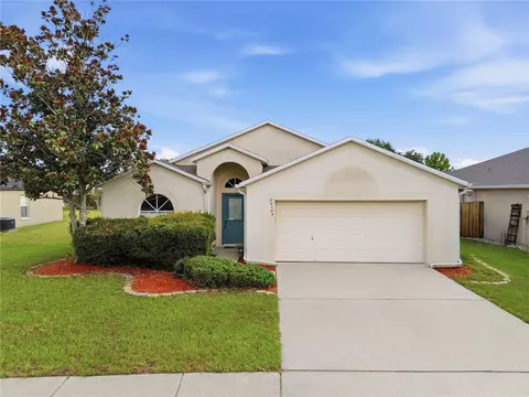 24504 Mistwood Ct, Lutz, FL 33559