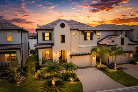 1112 Seagrape Dr, Ruskin, FL 33570
