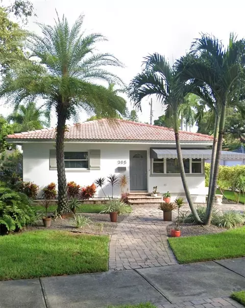 305 25th Ave NE, Saint Petersburg, FL 33704