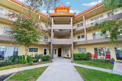 2402 Ecuadorian Way #28, Clearwater, FL 33763