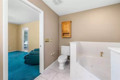 Bath - 1767 SE 27th Loop, Ocala, FL 34471 photo 1 of 5