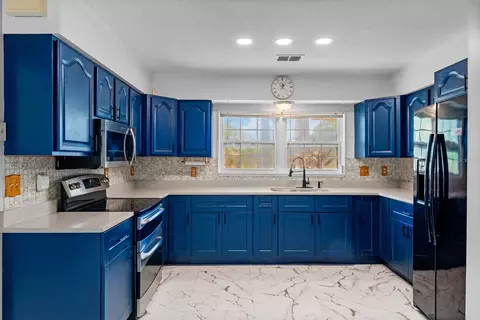 2415 2nd Ave E, Bradenton, FL 34208 photo 12