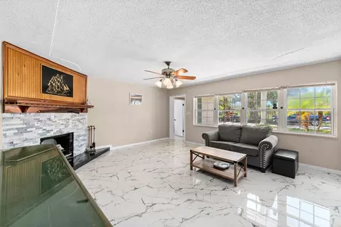2415 2nd Ave E, Bradenton, FL 34208 photo 10