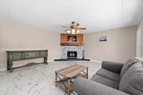 2415 2nd Ave E, Bradenton, FL 34208 photo 9