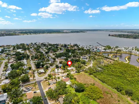 2415 2nd Ave E, Bradenton, FL 34208 photo 2