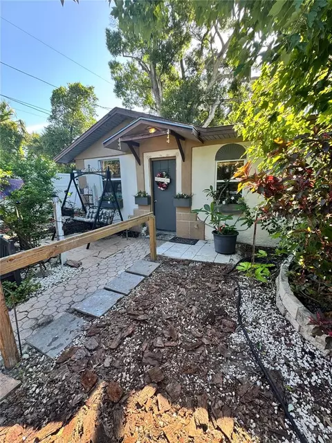 2735 20th St N, Saint Petersburg, FL 33713