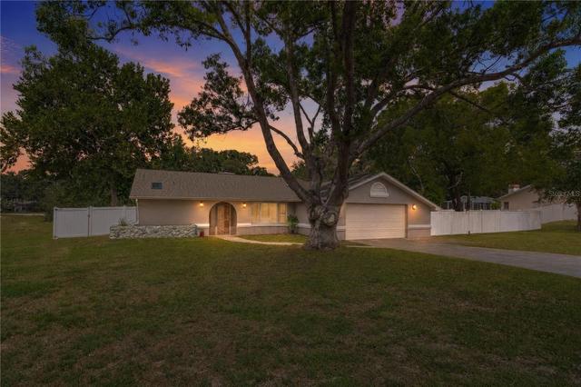 143 Oak Lake Dr, Spring Hill, FL 34608