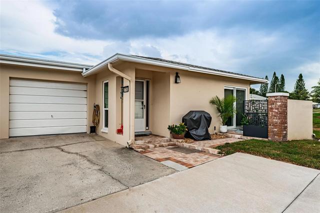 2735 Sherbrooke Ln #C, Palm Harbor, FL 34684