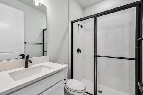 Bath - 5735 Leaflet Trl, Mount Dora, FL 32757 photo 5 of 8