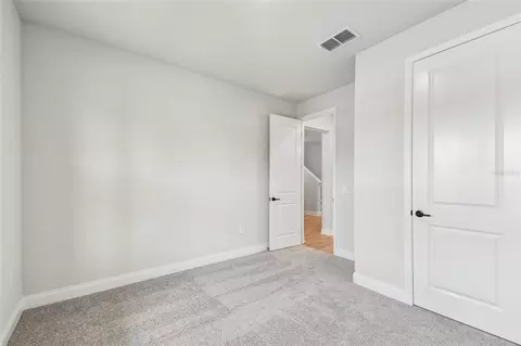 Bedroom - 5735 Leaflet Trl, Mount Dora, FL 32757 photo 5 of 10