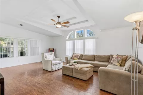 6331 Theodan St, Weeki Wachee, FL 34607 photo 4