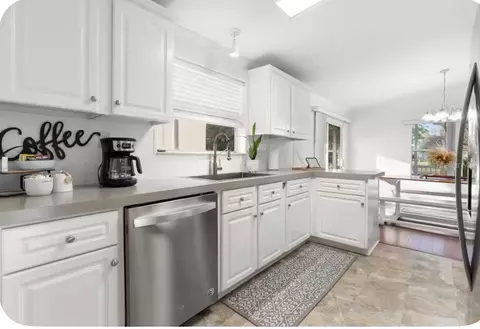 6331 Theodan St, Weeki Wachee, FL 34607 photo 10