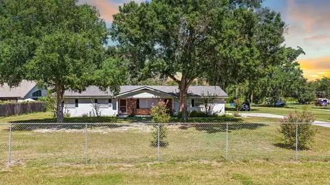 5604 Watson Rd, Riverview, FL 33578 photo 2