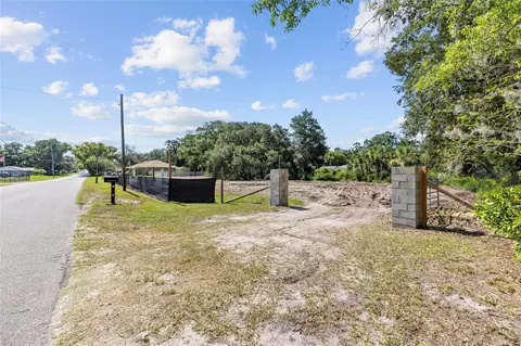5030 Duque Rd, Lutz, FL 33549 photo 9