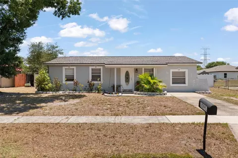 8504 Gold Ridge Cir, Tampa, FL 33619