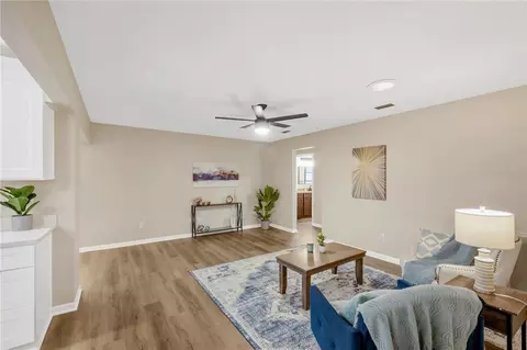 Living - 2805 Beagle Pl, Seffner, FL 33584 photo 6 of 6