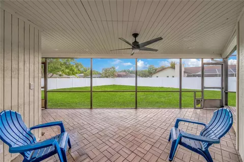Exterior - 2805 Beagle Pl, Seffner, FL 33584 photo 2 of 8