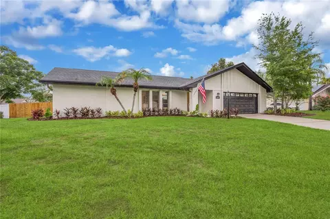 Exterior - 2805 Beagle Pl, Seffner, FL 33584 photo 8 of 8