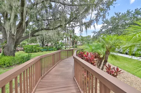 View/Area - 2109 Wild Grape Pl, Riverview, FL 33578 photo 1 of 8