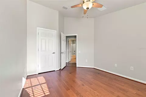Bedroom - 2109 Wild Grape Pl, Riverview, FL 33578 photo 5 of 7