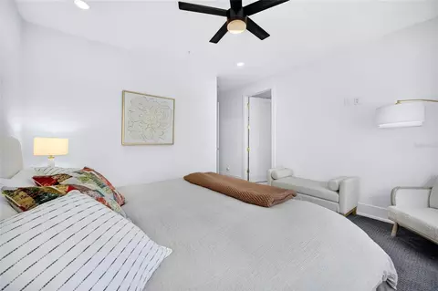 Bedroom - 2187 Main St, Sarasota, FL 34237 photo 4 of 11