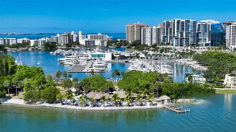 View/Area - 2187 Main St, Sarasota, FL 34237 photo 3 of 11
