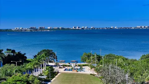 View/Area - 2187 Main St, Sarasota, FL 34237 photo 5 of 11