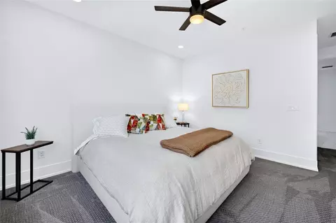Bedroom - 2187 Main St, Sarasota, FL 34237 photo 2 of 11