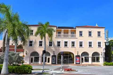 Exterior - 2187 Main St, Sarasota, FL 34237 photo 12 of 15