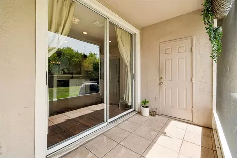 Exterior - 4423 Barnstead Dr, Riverview, FL 33578 photo 3 of 9