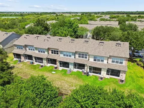 View/Area - 4423 Barnstead Dr, Riverview, FL 33578 photo 3 of 4