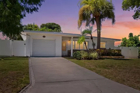 14480 120th Ave, Largo, FL 33774