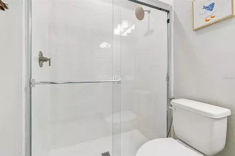 Bath - 10569 Tranquil Meadow Loop, Riverview, FL 33569 photo 8 of 10