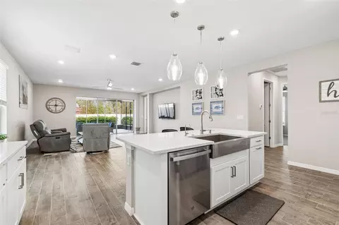 Kitchen - 10569 Tranquil Meadow Loop, Riverview, FL 33569 photo 6 of 6