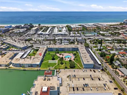 6201 2nd St E #106, Saint Pete Beach, FL 33706