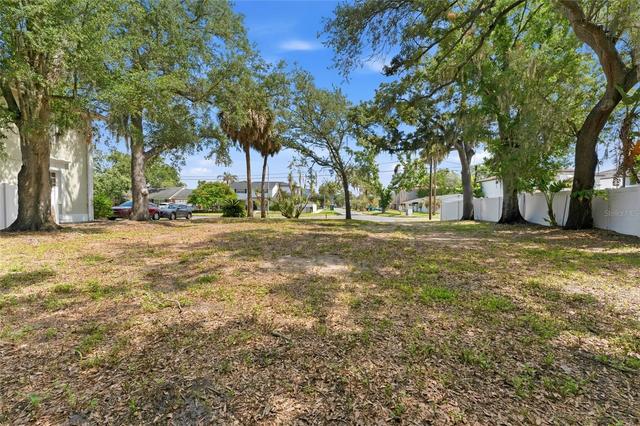 5010 W Azeele St, Tampa, FL 33609
