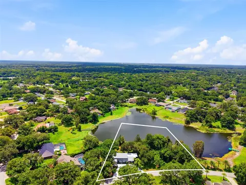 708 Warren Rd, Lutz, FL 33548