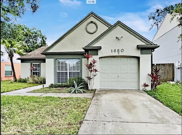 1680 Palm Leaf Dr, Brandon, FL 33510