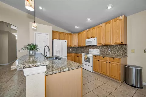 6549 Crescent Loop, Winter Haven, FL 33884 photo 18