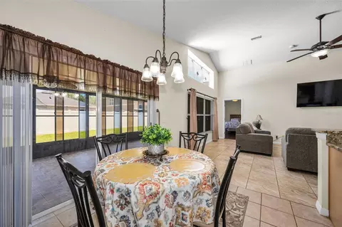 6549 Crescent Loop, Winter Haven, FL 33884 photo 17