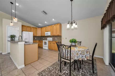6549 Crescent Loop, Winter Haven, FL 33884 photo 15