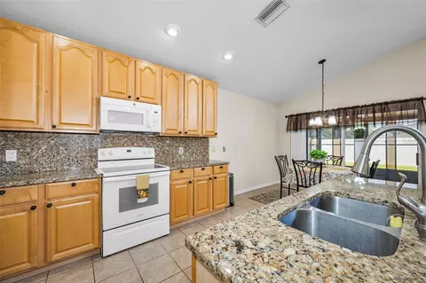 6549 Crescent Loop, Winter Haven, FL 33884 photo 22