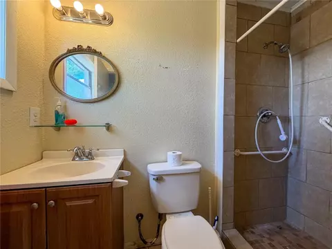 308 Central Ave, Frostproof, FL 33843 photo 9