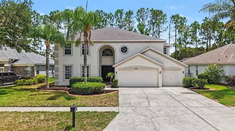 Exterior - 6112 Cezanne Ave, Lutz, FL 33558 photo 4 of 10