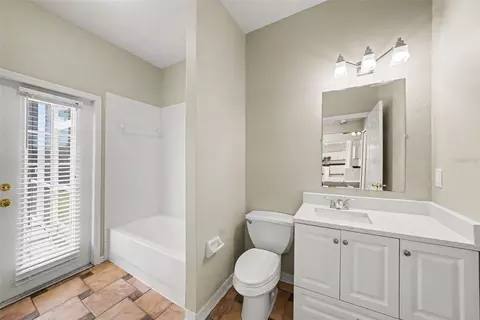 Bath - 6112 Cezanne Ave, Lutz, FL 33558 photo 1 of 4