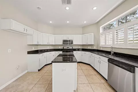 Kitchen - 6112 Cezanne Ave, Lutz, FL 33558 photo 2 of 2