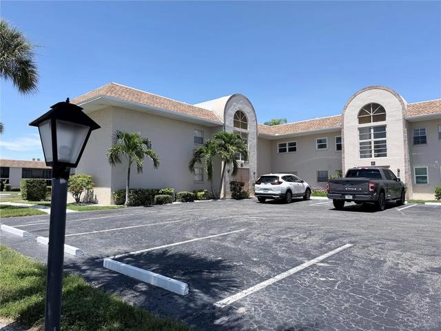 2727 75th St W #7A15, Bradenton, FL 34209