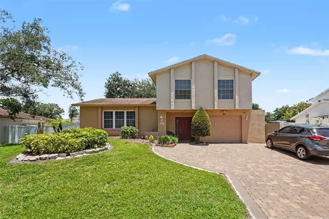 8206 Vassar Cir, Tampa, FL 33634