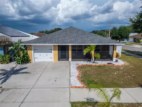 15428 Florida Breeze Loop, Wimauma, FL 33598 photo 2