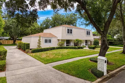 13305 Golf Crest Cir, Tampa, FL 33618